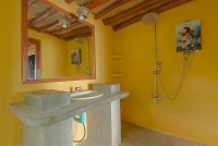 Beach-front-Room-01-06