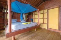 On-the-Rocks-Room-18-02