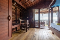 On-the-Rocks-Room-18-03