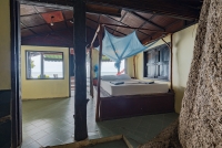 On-the-Rocks-Room-25-02