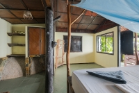 On-the-Rocks-Room-25-03