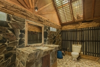 Family-on-the-Rocks-Room-35-07
