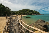 Than-Sadet-bridge-05