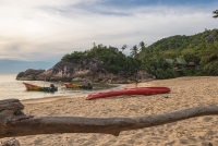 Wooden-Beach-08