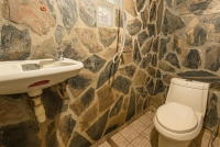 Wooden-Beach-Room-51-07
